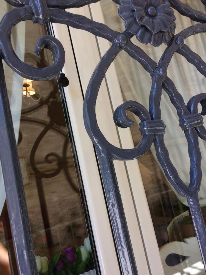 Romantica Casa A Taormina Exterior foto