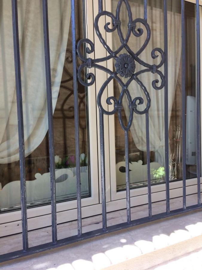 Romantica Casa A Taormina Exterior foto